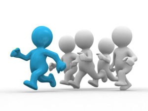 Fünf Männchen rennend, eins farbig hervorgehoben als erstes und die anderen folgend als Symbol für "Laufen Sie Ihren Mitbewerbern davon" von Userfriend Usability Agentur, auf userfriend.de